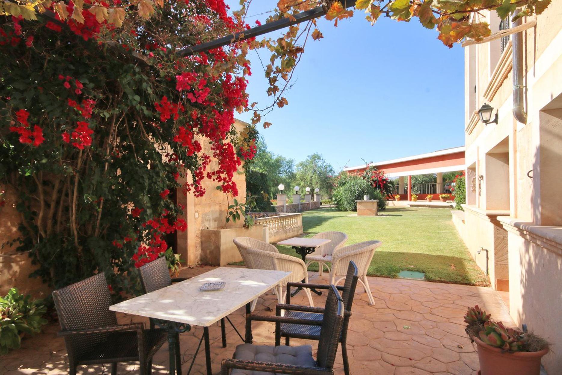 Villa S'hort Des Cura
