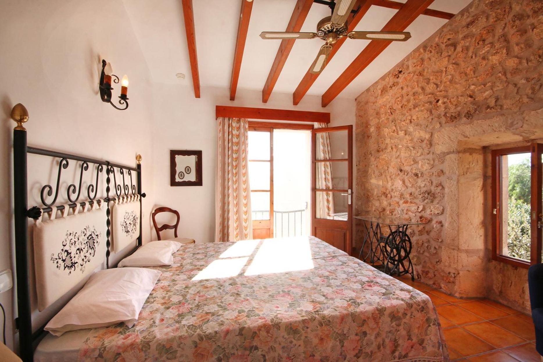Villa S'hort Des Cura